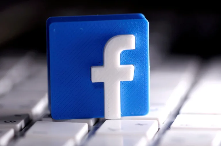Πώς μπορείτε να αποτρέψετε το Facebook να μοιραστεί τα προσωπικά σας δεδομένα