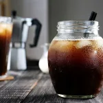 Cold brew καφές: Πως θα φτιάξεις σπίτι σου τoν τέλειο καφέ