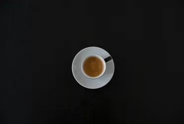 «Πικρό» καφέ κερνάει από σήμερα η κυβέρνηση
