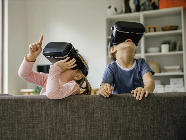 VR παιχνίδια: Τι πρέπει να γνωρίζουν οι γονείς – Ποια παιχνίδια είναι για παιδιά