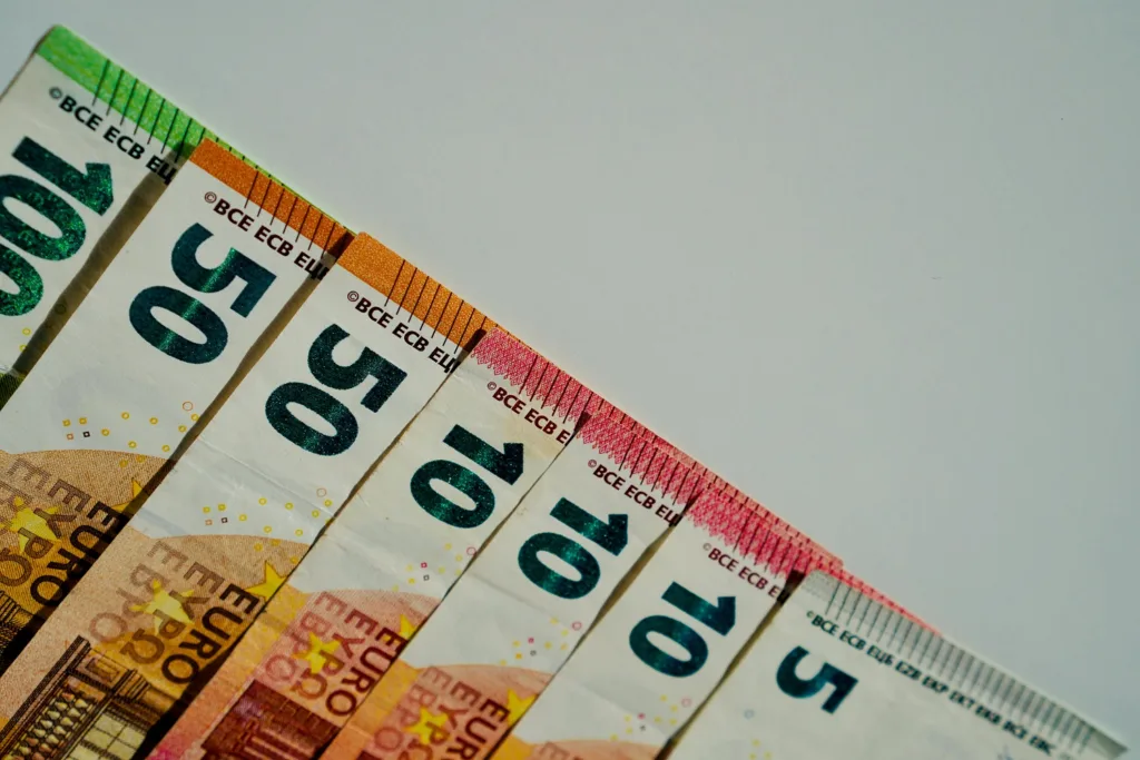 Δώρο Πάσχα 2025 – ΔΥΠΑ: Πότε μπαίνει