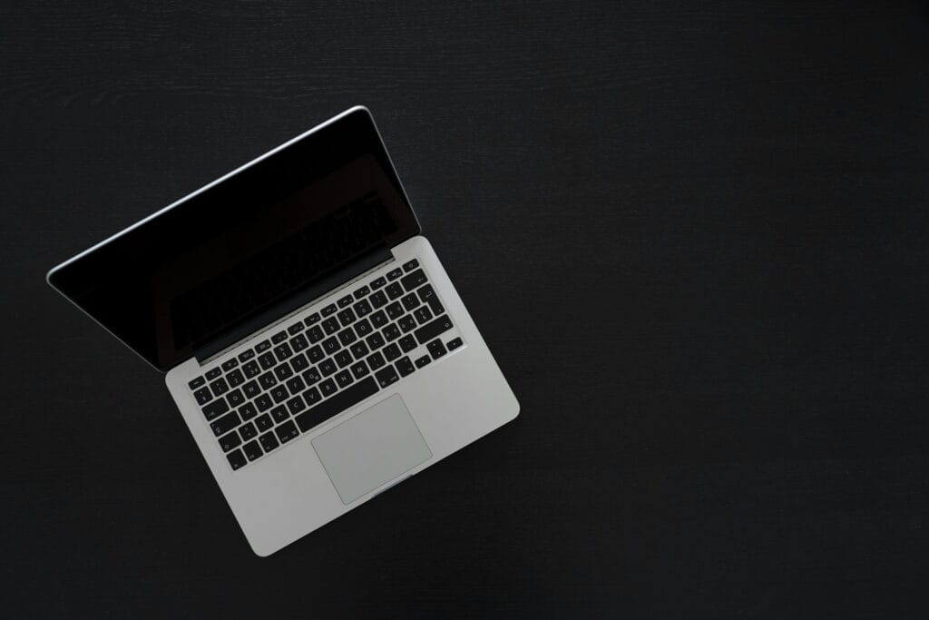 Voucher για laptop: Ξεκίνησαν οι αγορές