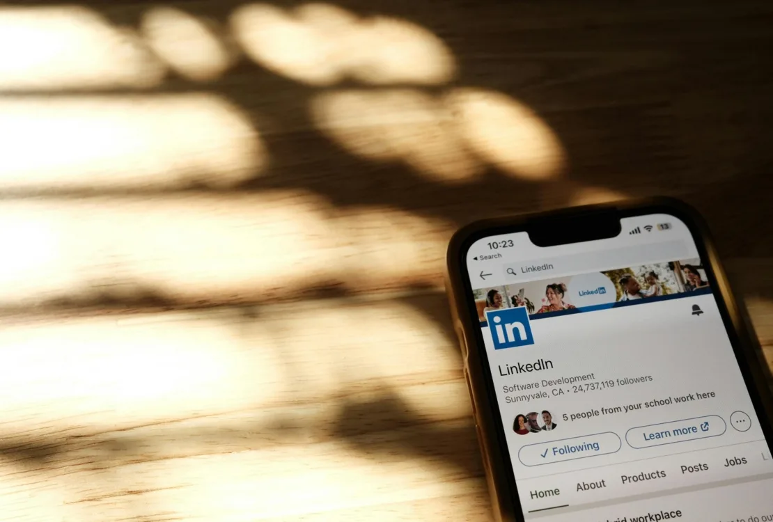 LinkedIn: Πώς θα φτιάξεις το τέλειο προφίλ