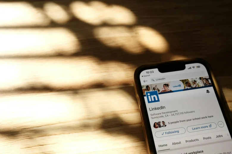 LinkedIn: Πώς θα φτιάξεις το τέλειο προφίλ