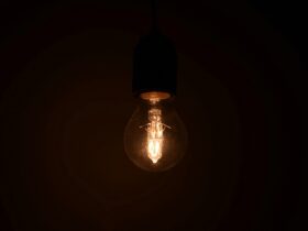 Τι πρέπει να κάνετε για να έχετε φθηνό ρεύμα