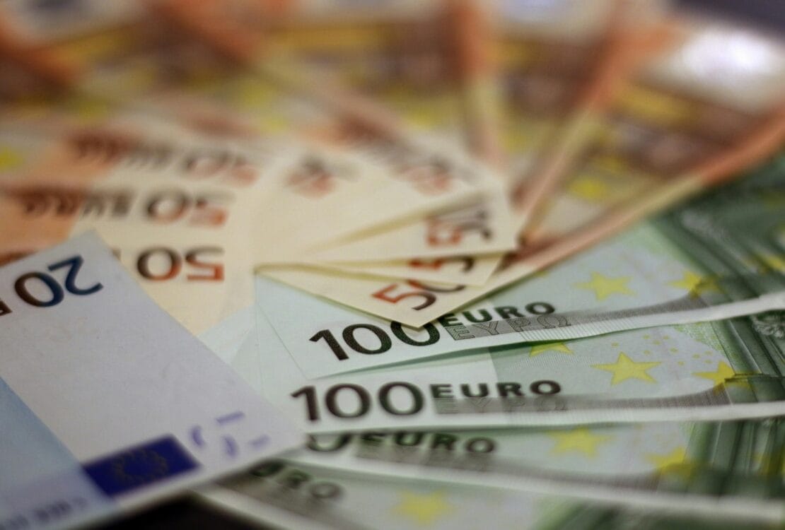 Επίδομα Αδείας 2026: Πόσα χρήματα δικαιούστε – Τα μικρά «μυστικά» της άδειας