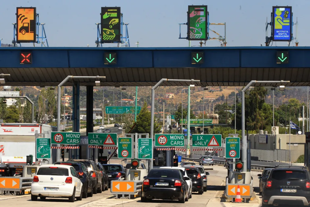 Με αυξήσεις στα διόδια ήρθε το 2025