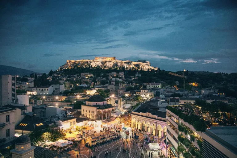 Δώρο Χριστουγέννων ΔΥΠΑ: Τι ισχύει για όσους δεν έχουν πληρωθεί ακόμα