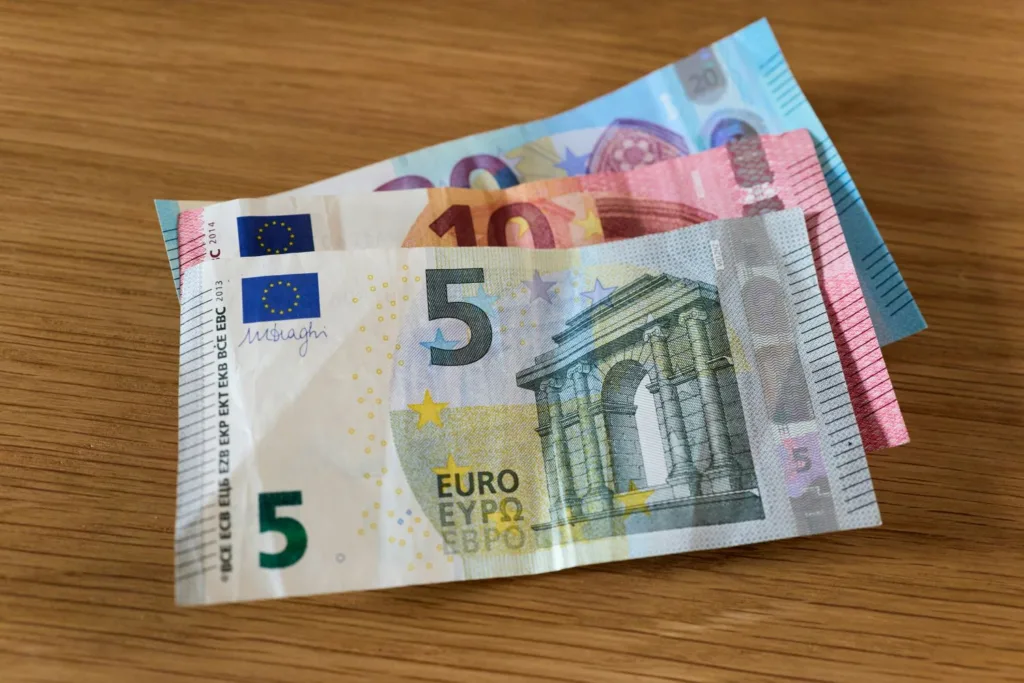 Ποιοι δεν θα ξαναπάρουν επιταγή ακρίβειας