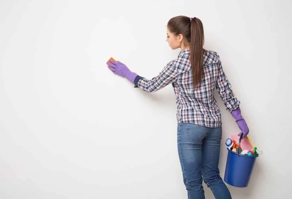 5 DIY τρόποι για να διατηρείς τους τοίχους σου καθαρούς