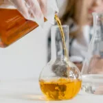 Πώς να αναγνωρίζετε ότι πρέπει να πετάξετε το ελαιόλαδο