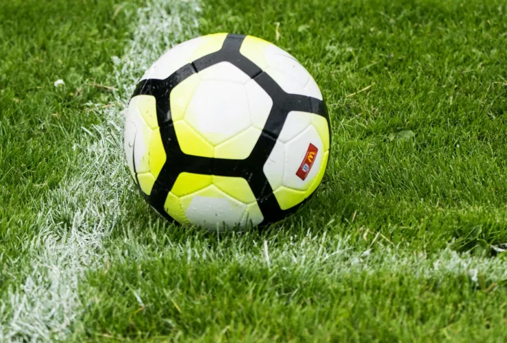 Ολυμπιακός Λαμία: Το κανάλι και η ώρα