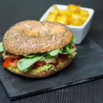 Πώς θα φτιάξεις σπιτικά Bagels στο Air Fryer με 2 μόνο υλικά