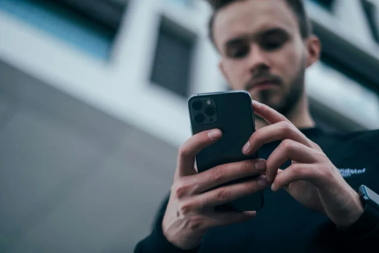 Πως θα λέγεται η Cosmote – Αλλάζει όνομα
