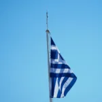 Πώς επιλέγονται σημαιοφόρος και παραστάτες στα σχολεία