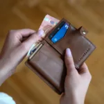 Ποιοι κινδυνεύουν να χάσουν το επίδομα παιδιού – Το λάθος στη φορολογική δήλωση που «κόβει» τα χρήματα