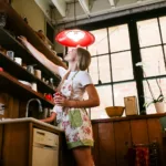 5 συμβουλές για το πώς να τρώτε λιγότερα μικροπλαστικά