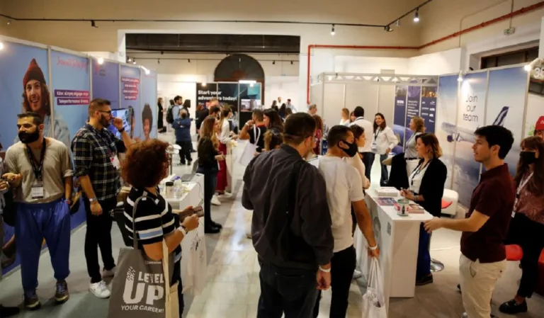 «Ημέρες Καριέρας» της ΔΥΠΑ στην Αθήνα με πάνω από 3.000 θέσεις εργασίας
