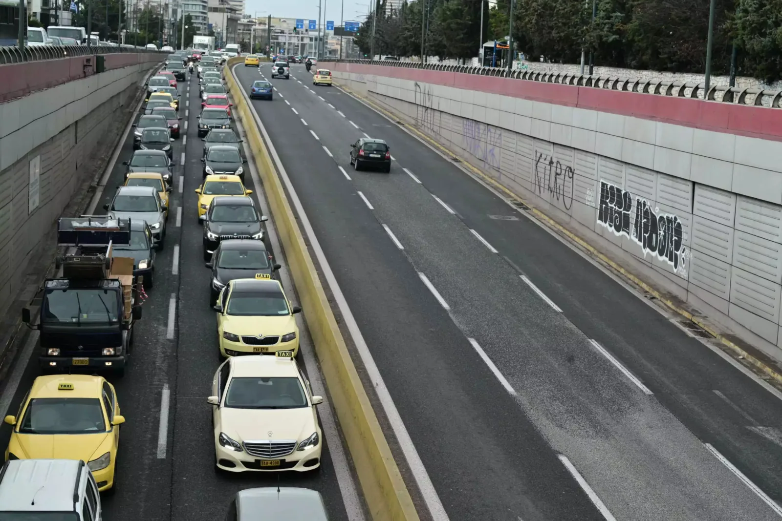 Τέλη κυκλοφορίας: Πώς θα δίνεται απαλλαγή, νέα απόφαση