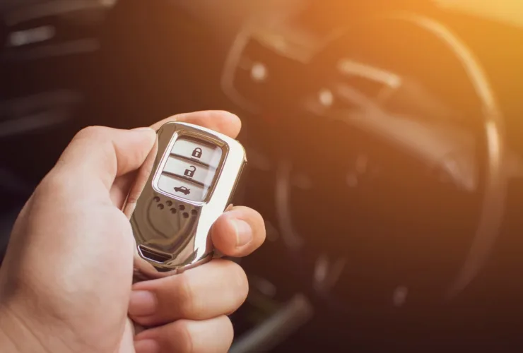 Πως θα αυξήσεις την εμβέλεια του κλειδιού αυτοκινήτου με 1 απλό trick