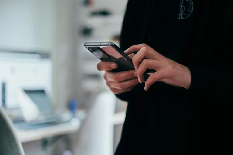 Cosmote What’s up: Πώς θα κάνεις ανανέωση με λιγότερα από 13 ευρώ