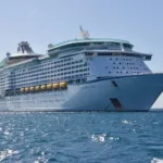 Οι σεισμοί στη Σαντορίνη «παγώνουν» το τέλος κρουαζιέρας