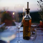 Πώς αποθηκεύουμε σωστό το φρέσκο ελαιόλαδο για να μείνει γευστικό για καιρό