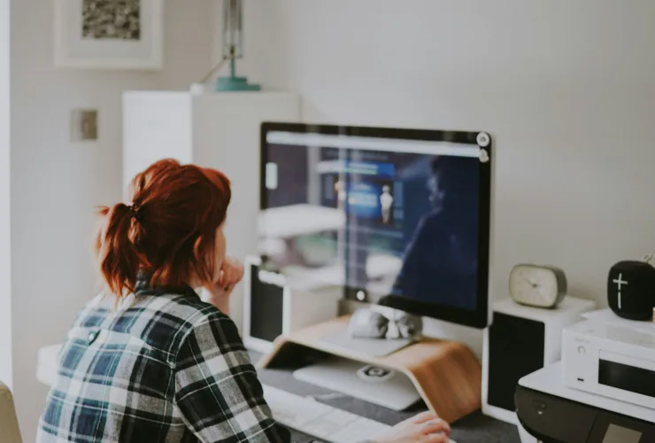 ΔΥΠΑ: Νέο πρόγραμμα για 10.000 άνεργες μητέρες