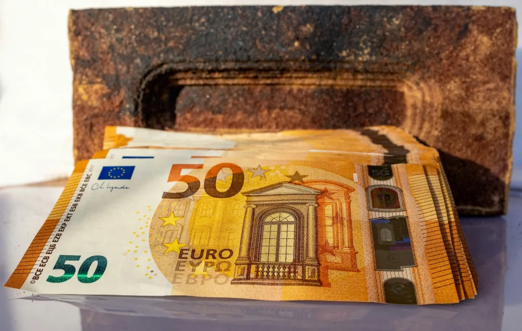 ΣΥΝΤΑΞΕΙΣ ΑΥΓΟΥΣΤΟΥ