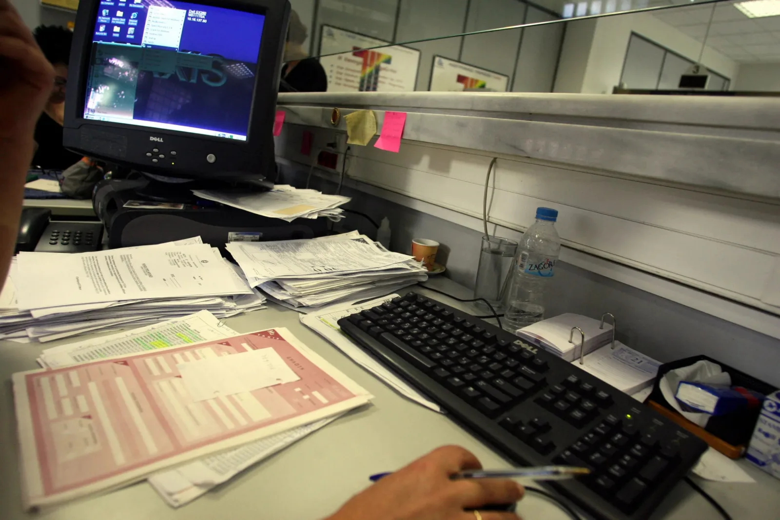 Φορολογικές Δηλώσεις 2025: Οδηγίες συμπλήρωσης και το «Βιβλιαράκι» της ΑΑΔΕ