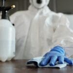 Κατσαρίδες: Πώς θα τις αντιμετωπίσετε χωρίς απεντόμωση