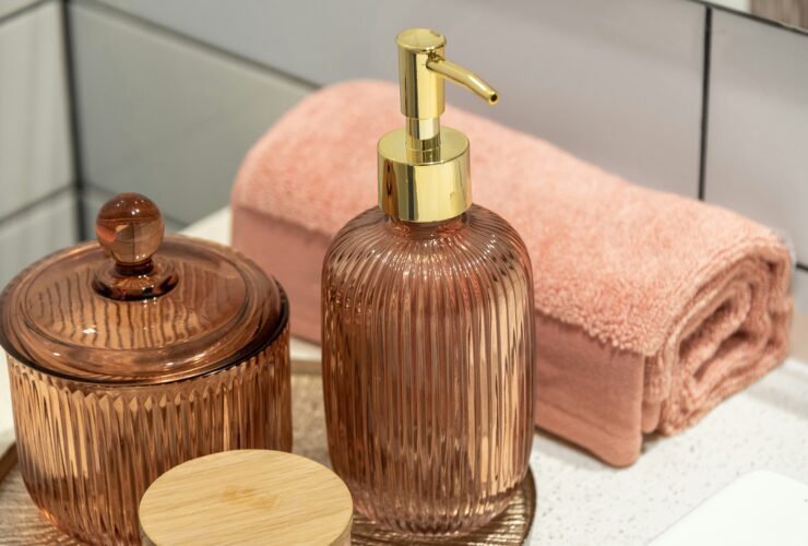 Πώς να μειώσεις τα πλαστικά στο μπάνιο – Χωρίς να σου λείψει τίποτα