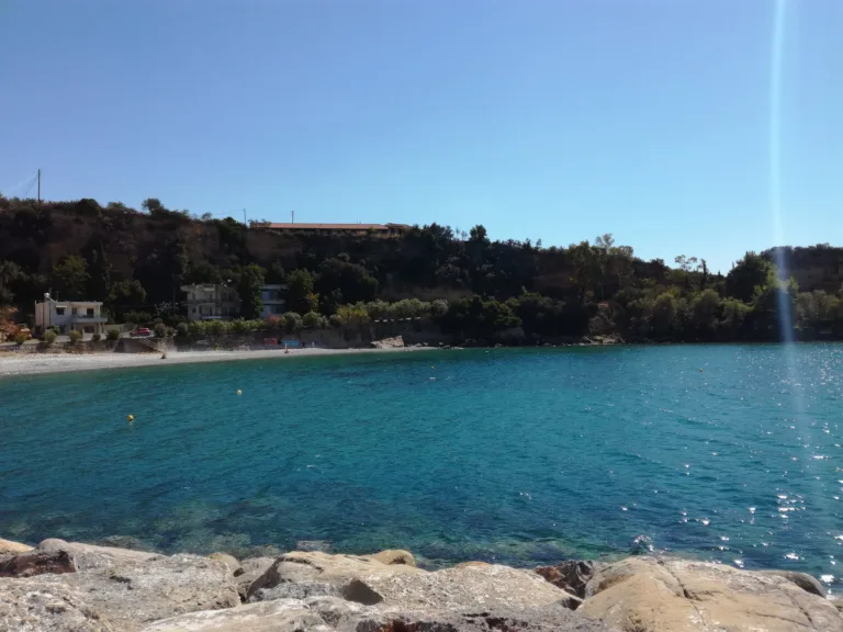 Ταξίδι με τροχόσπιτο στη Μεσσηνία: Πλήρης οδηγός για ασφαλή και νόμιμη εξόρμηση