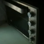 Πώς θα κάνεις τον φούρνο μικροκυμάτων να αστράφτει με ένα λεμόνι