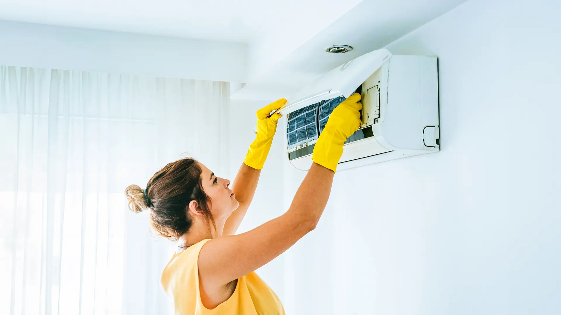 Πώς θα καθαρίσεις το air condition χωρίς τεχνικό – Βήμα-βήμα οδηγός