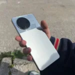 Πώς να προστατεύσεις το laptop και το κινητό σου από υπερθέρμανση το καλοκαίρι