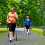 Δεν χρειάζεσαι 10.000 βήματα: Πώς να βελτιώσεις την υγεία σου με πολύ λιγότερα