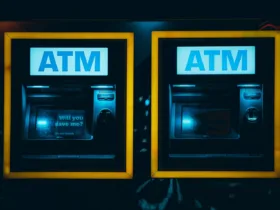 Αυτά τα λάθη στο ATM μπορούν να σου μπλοκάρουν την κάρτα – Τι να αποφύγεις