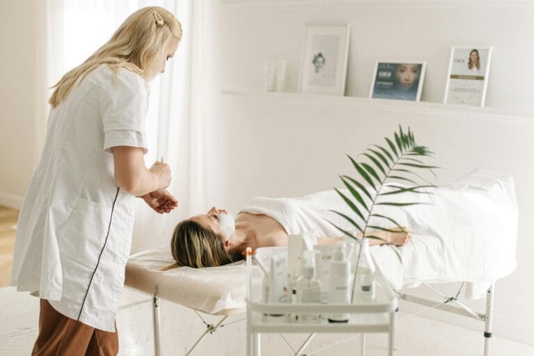 Τα 10 σημαντικότερα skincare tips που θα σου πει κάθε δερματολόγος