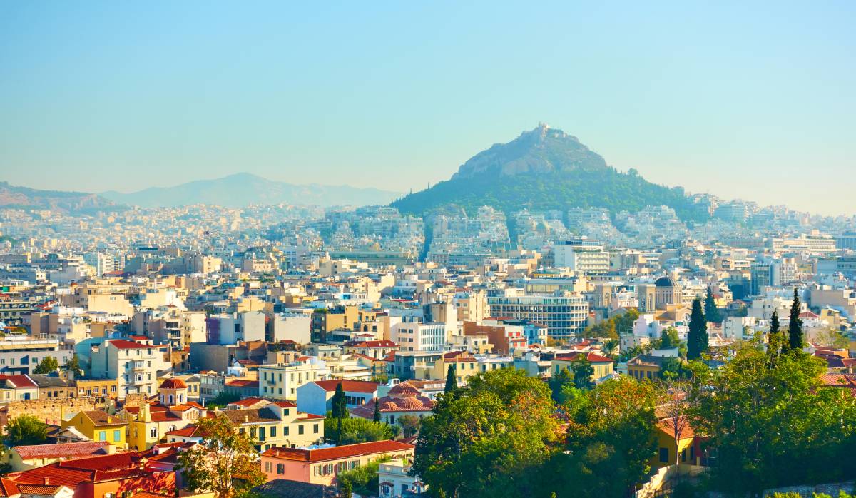 Βραχυχρόνιες μισθώσεις: Τι ισχύει για διακοπή ΑΜΑ και την εγγραφή νέων ακινήτων