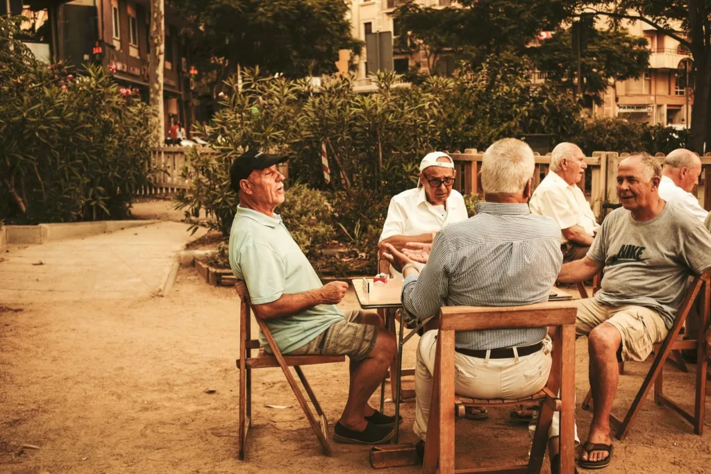 Ποιοι δικαιούνται σύνταξη 409 ευρώ χωρίς ένσημα