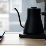 Πρέπει να ξαναβράζουμε το νερό στον βραστήρα;