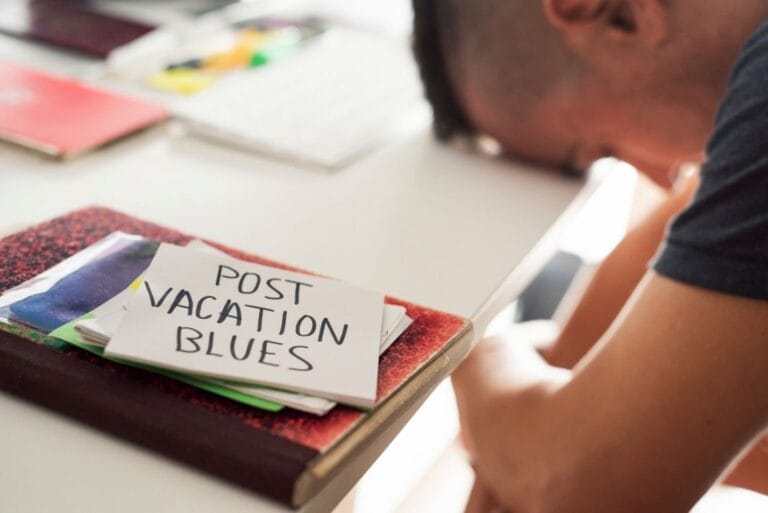 Post-vacation blues: Τι είναι και πώς θα το αντιμετωπίσεις