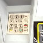 ATM, ΤΡΑΠΕΖΕΣ