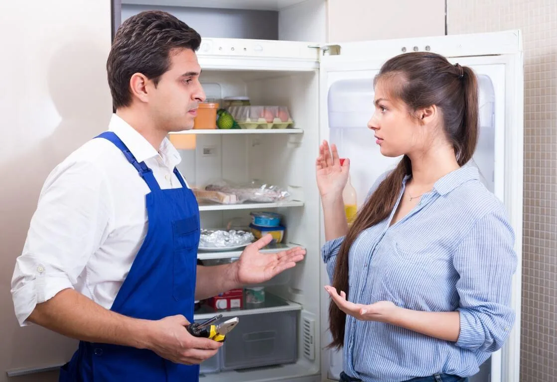 5 λάθη που κάνεις στο ψυγείο και χαλάνε τα τρόφιμα – Τι να αλλάξεις σήμερα