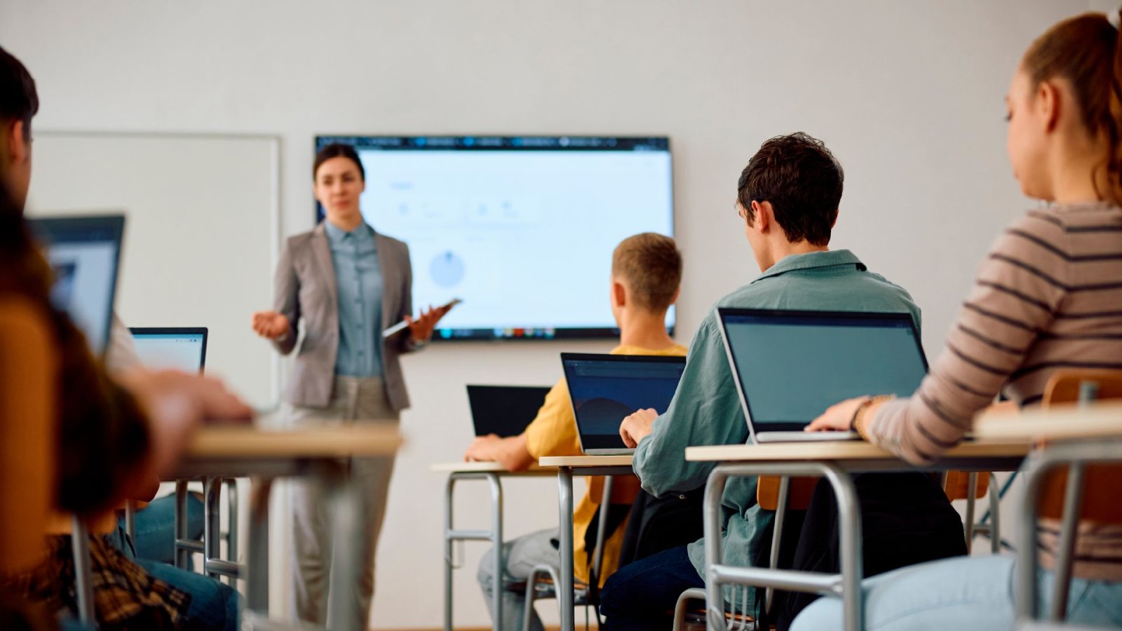 ΟΠΣΥΔ Προσλήψεις αναπληρωτών στα Ωνάσεια Σχολεία: Αιτήσεις 25–29 Αυγούστου 2025