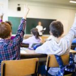 Πότε ανοίγουν τα σχολεία 2025–26: Πότε ο Αγιασμός, όλες οι αργίες & διακοπές