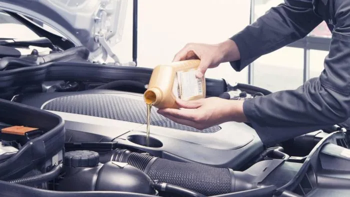 Πώς να διαλέξετε το σωστό λάδι για το αυτοκίνητο σας