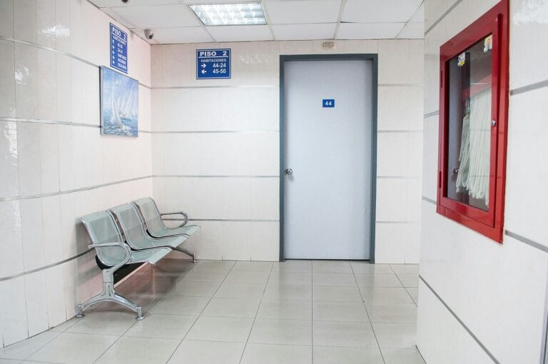 Παραίτηση από το Δημόσιο: Τι ισχύει, ποια η διαδικασία και ποιες οι συνέπειες
