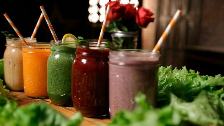 Smoothie αποτοξίνωσης: Η συνταγή που θα σε γεμίσει ενέργεια σε 5 λεπτά